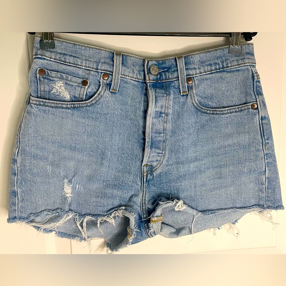 Levi’s Denim Shorts | Light Blue | Size 28 | Excellent Condition